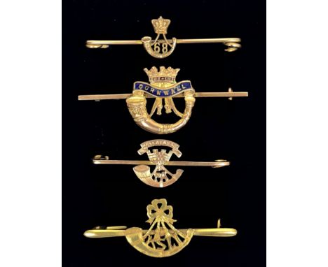 4 British Light Infantry gold Regimental Sweetheart Brooches. Victorian 68th Regiment (Durham Light Infantry) unmarked yellow