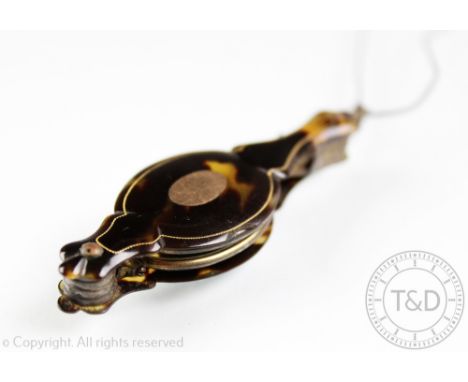 A tortoiseshell and gold inlaid folding lorgnette, with vacant cartouche and delicate rope work detail, 7.6cm long  CONDITION