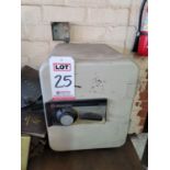 SENTRY 1250 COMBINATION SAFE