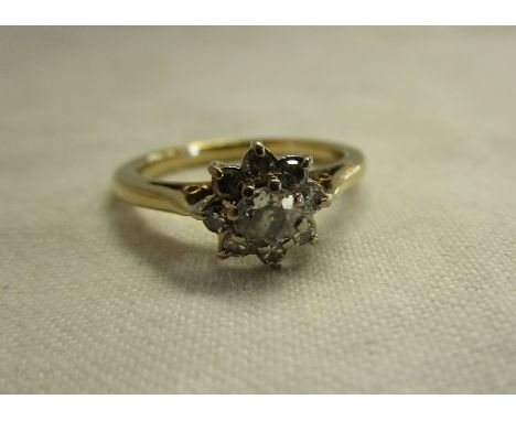 18ct gold diamond cluster ring