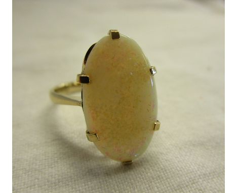 Gold opal set ring