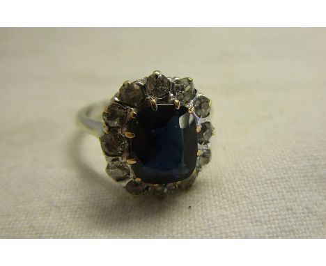 White gold sapphire &amp; diamond cluster ring