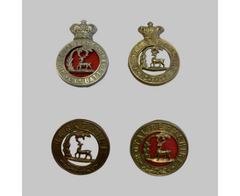 2 Helmet Plate Centres/2 Glengarry Badges. Lugs in tact. Royal Berkshire and 1st Vol Batt Royal Berkshire (Victorian Crown) G