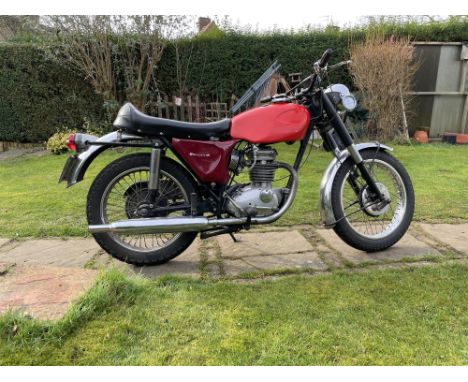 The learner-legal Barracuda was the fastest British production 250 at the time.
The C25 Barracuda was only built for a couple