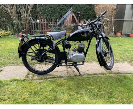 Part of 1950s motorcycling history in need of a light restoration.
The Consort made its appearance in 1953 fitted with the ex