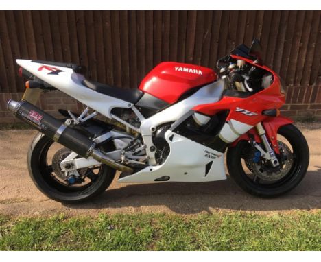 Desirable, early production, carburettor model YZF-R1.Launched in 1998, Yamaha's new 170mph hot-ship became an instant classi