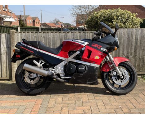 Almost finished project GPZ600R in need of a few more hours.The GPZ 600R from 1984 offered a range of new technology previous