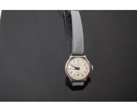 GOLDSMITHS & SILVERSMITHS LADIES WATCH 1950'S HALLMARKED BIRMINGHAM SILVER (87757-733751).