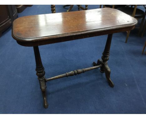 VICTORIAN OAK CENTRE TABLE, on twin pillar supports