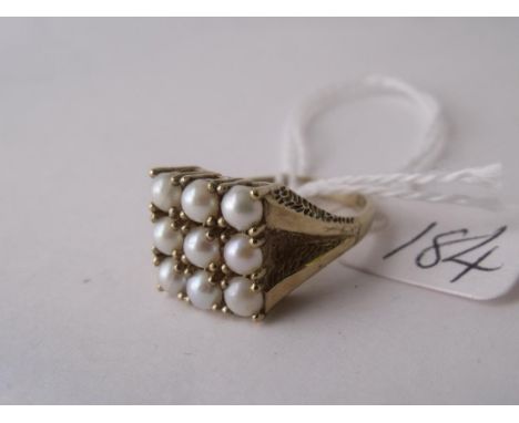 Heavy 9ct square pearl mounted ring approx size P 5.5g