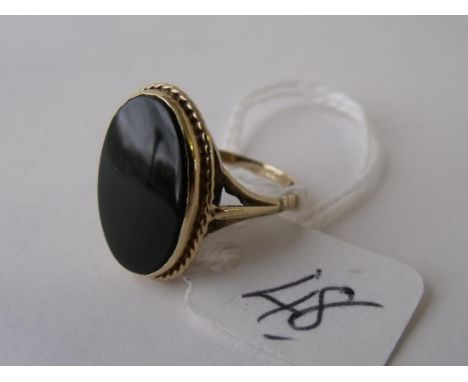9ct oval black Onyx signet ring     