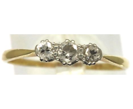 18ct gold set three stone diamond ring, size S/T, 1.9g. P&amp;P Group 1 (£14+VAT for the first lot and £1+VAT for subsequent 