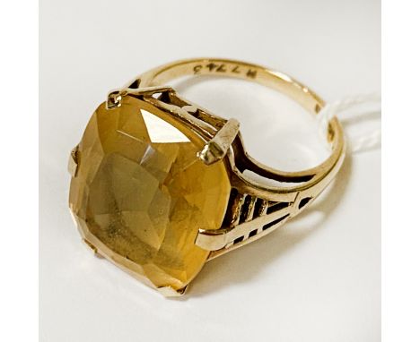 9CT YELLOW GOLD &amp; CITRINE RING - SIZE O