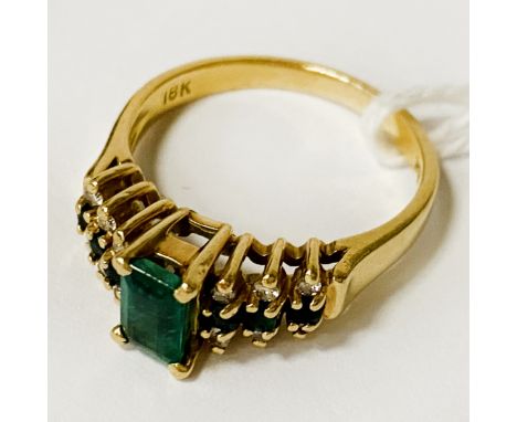 18CT YELLOW GOLD DIAMOND &amp; EMERALD RING - SIZE K