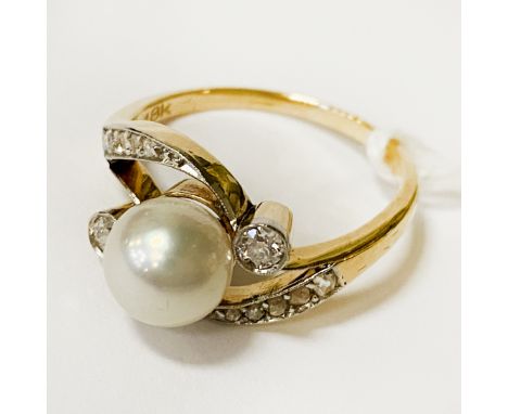 18CT 18CT YELLOW GOLD DIAMOND &amp; PEARL RING - SIZE O