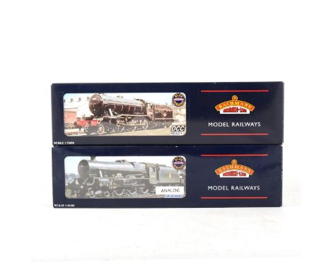 Bachmann OO gauge model railway locomotives; two including 31-176DC Jubilee class 45562 'Alberta' stainer tender BR green, DC
