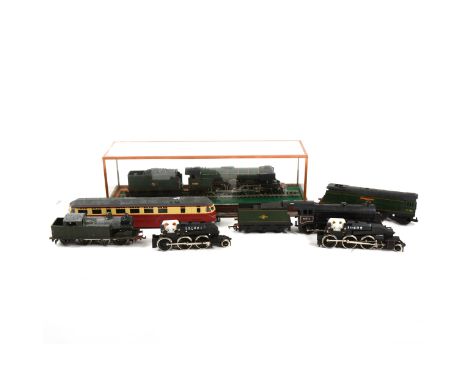 OO gauge model railways; a selection of loose playworn locomotives, spares and restoration parts; including, Hornby 'Flying S