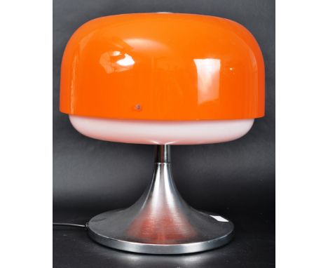 Luigi Massoni for Harvey Guzzini - Medusa - A retro 20th Century 1970s Italian design table / desk lamp light of mushroom for