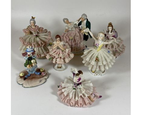 A COLLECTION OF VINTAGE DRESDEN LACE CONTINENTAL FIGURES 