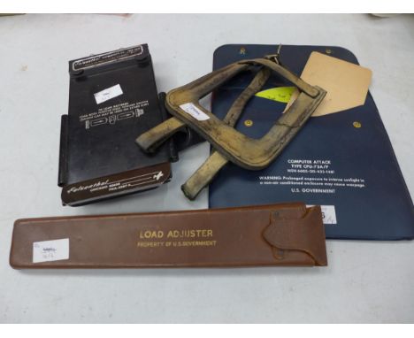A U.S.A. AIR NAVIGATION ATTACK COMPUTER CIRCA 1977, U.S. LOAD ADJUSTER BOX, LAMP ETC 