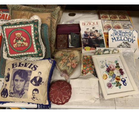 A MIXED LOT TO INCLUDE EMBROIDERY CUSHIONS, CARD GAMES, A FRAMED PRINT ETC 