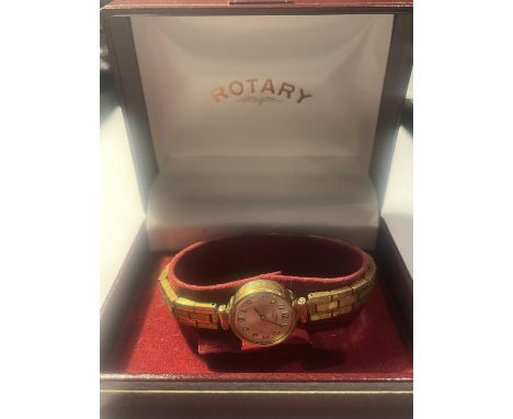 A LADIES ROTARY WRISTWATCH IN A PRESENTATION BOX SEEN WORKING BUT NO WARRANTY 