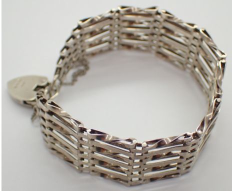Fully hallmarked sterling silver seven bar gate bracelet 