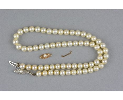 A MID TO LATE 20TH CENTURY MIKIMOTO AKOYA CULTURED PEARL NECKLACE, sixty-four uniform cultured pearls measuring approximately