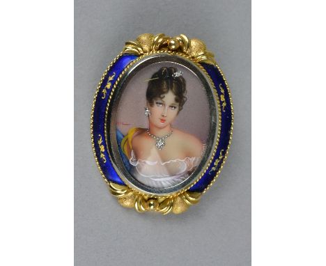 A MID 20TH CENTURY BROOCH PENDANT OF A PORTRAIT MINIATURE OF A YOUNG MAIDEN, inset eight cut diamonds to her hair adornment, 