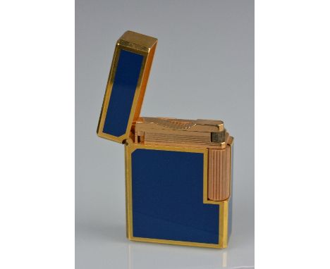 A DUPONT GOLD PLATED AND BLUE ENAMEL LIGHTER, in manufacturers fitted case