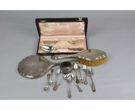 A CASED SET OF EARLY 20TH CENTURY DUTCH SILVER SERVING SPOON AND FORK, engraved initials and dates to handles, S' Gravenhage 