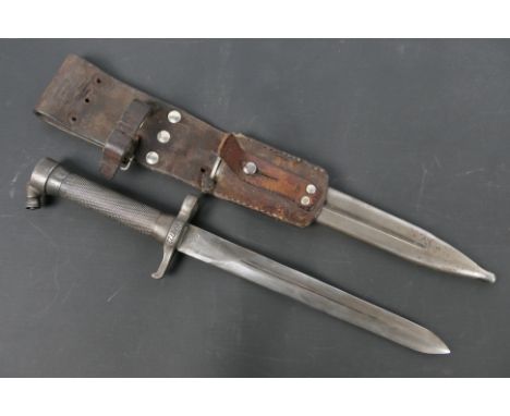 A Swedish Mauser rifle bayonet, 1896 pattern, the 21.5 cm ricasso stamped for Eskilstuna Jernmanufactur AB, on chequer cut me