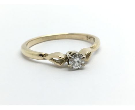 A 9ct gold solitaire diamond ring, approx.15ct, approx 1.5g and approx size M.