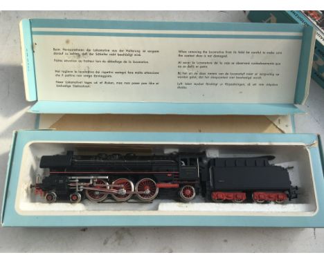 Marklin, #3048 BR01 class locomotive, MIB