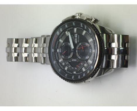 A gents Casio Edifice chronograph watch with stainless steel bracelet.