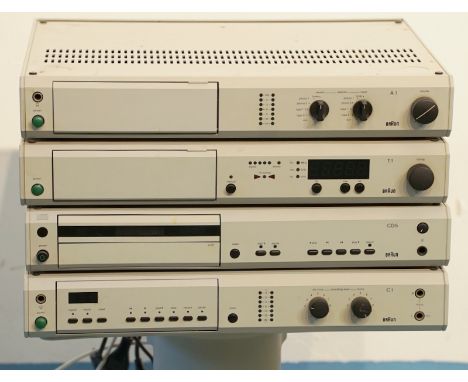 Braun "Atelier " Anlage auf Sockel Komplett-Design: Dieter Rams und Peter Hartwein ab 1979 . Bestehend aus 5 Komponenten Komp