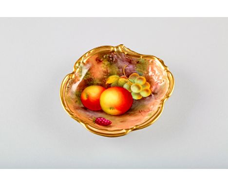 Royal Worcester pin dish, decorated with hand painted fallen fruit signed by Albert Shuck, date coded 1940, 12cm x 11cm 