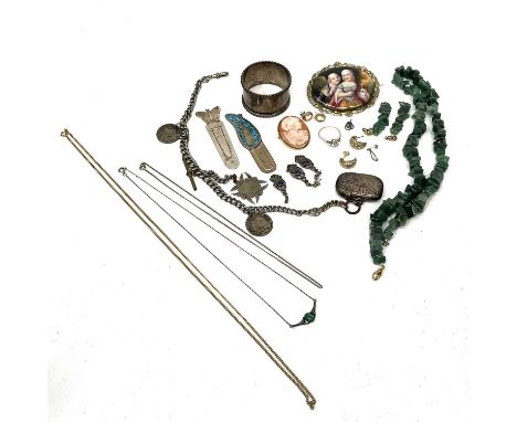 Selection of silver and jewellery, including Edwardian vesta case, two Chinese Guangxu, 20 Fen coins, butterfly bookmark with