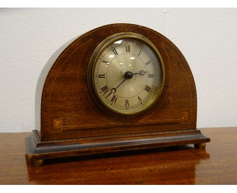 English Lever pocket watch movement No.1700, Edwardian inlaid mahogany mantel timepiece with key, H16cm a novelty warming pan