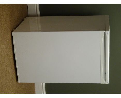 LEC EL550BW fridge, W50cm, H85cm, D60cm (This item is PAT tested - 5 day warranty from date of sale) Condition Report Click h