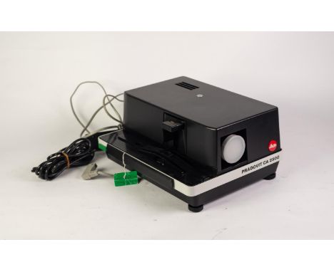 LEITZ PRADOVIT CA 2500 35mm SLIDE PROJECTOR, with remote control, lacking mains lead 