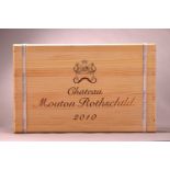 6 Flaschen 2010 Chateau Mouton Rothschild, Pauillac, je