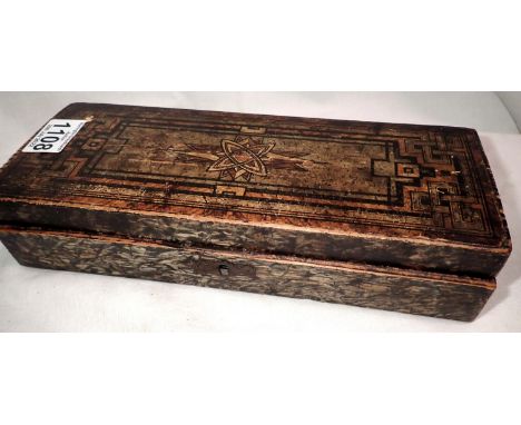 Antique wooden glove box, L: 25 cm. P&amp;P Group 1 (£14+VAT for the first lot and £1+VAT for subsequent lots) 