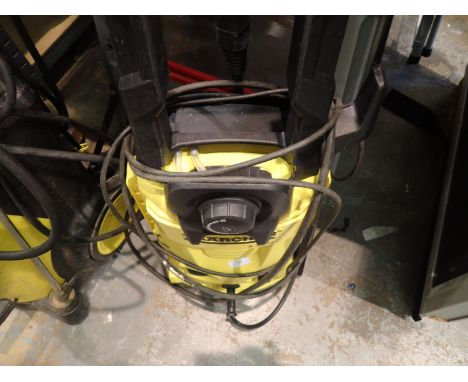 Karcher HD 5/12L pressure washer. Not available for in-house P&amp;P, contact Paul O'Hea at Mailboxes on 01925 659133. All el