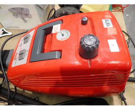 Vaporetto 2400 steamer. Not available for in-house P&amp;P, contact Paul O'Hea at Mailboxes on 01925 659133. All electrical i