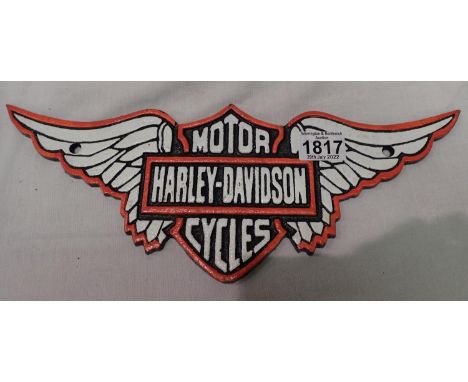 Cast iron Harley Davidson winged plaque, W: 38 cm. P&amp;P Group 2 (£18+VAT for the first lot and £3+VAT for subsequent lots)