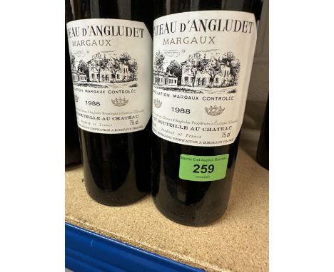 Ten mixed bottles to include one bottle Chateau Lynch Barges Pauillac 1995, three bottles Grand Vin de Leoville 1982, one bot