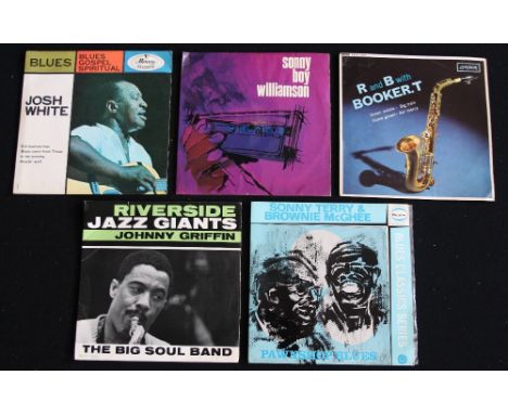 BLUES/R & B - Lovely bundle of 5 x 7" EP's. Titles Booker T & The M.G's - R and B With… (RE-K 1367 - VG+/VG+), Sonny Boy Will