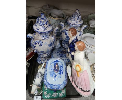 A lot comprising a pair of Delft blue and white urns, a Staffordshire figure of a couple, a Spode transfer printed wash basin