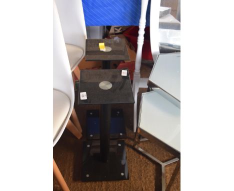 PAIR OF SPEAKER STANDS 